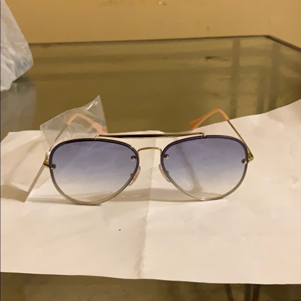 Women sunglasses